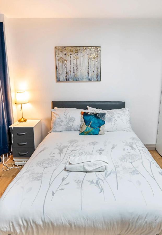 Double Bed Room In Flat Near Birmingham City Centre Exteriör bild