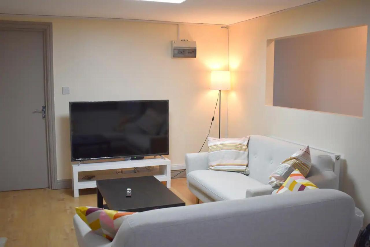 Double Bed Room In Flat Near Birmingham City Centre Exteriör bild